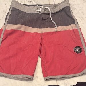 VISSLA size 26 Board Shorts
